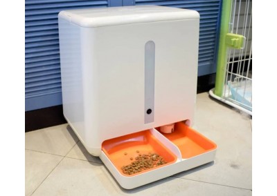 smart pet feeder prototype and full assembled volume production